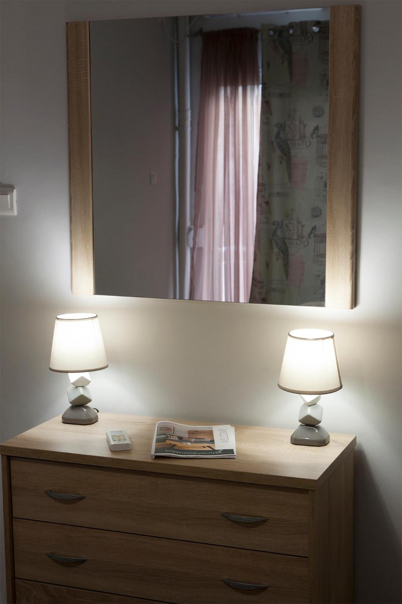 Suite 04 - Smart Cozy Suites - In The Heart Of Athens - 5 Minutes From Metro ภายนอก รูปภาพ